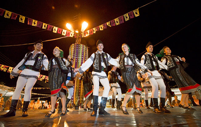 olive-festival-folk-dance-north-cyprus