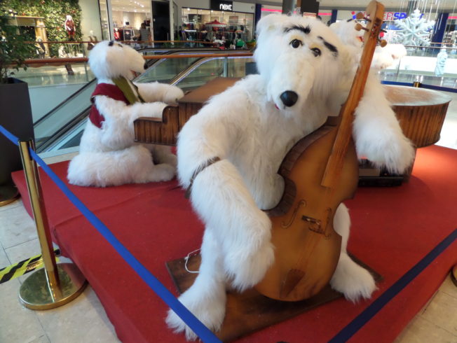 north-cyprus-ikea-white-bears-playing-instroments