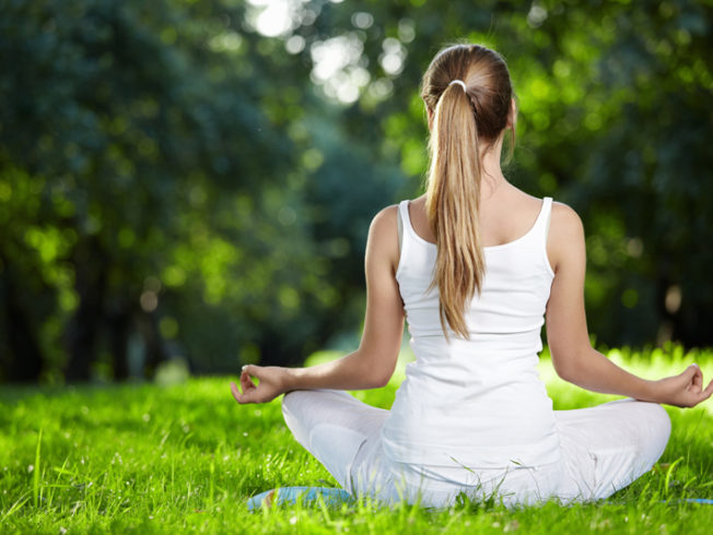 yoga-exercise-cyprus-nicosia-green-grass-girl