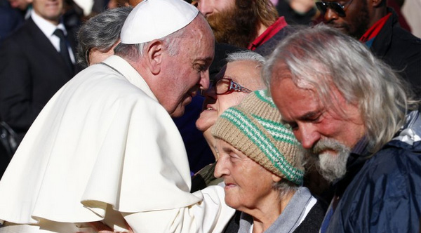 north-cyprus-Pope-had-lunch-with-homeless