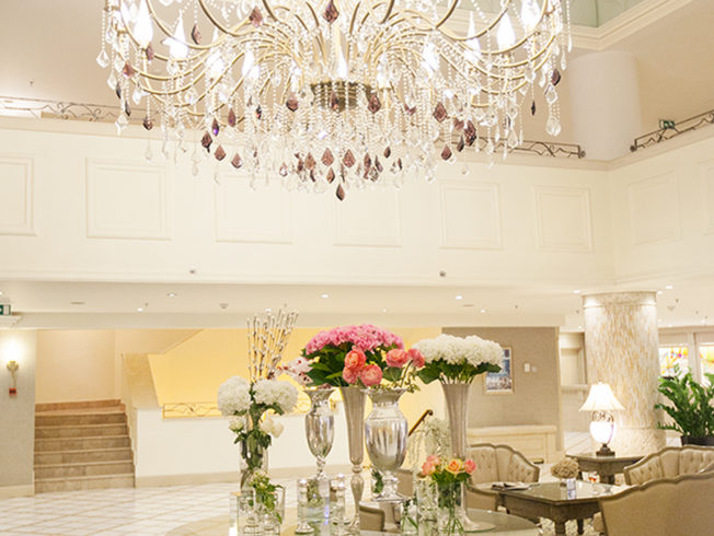 north-cyprus-2015-chandelier-merit-park-hotel