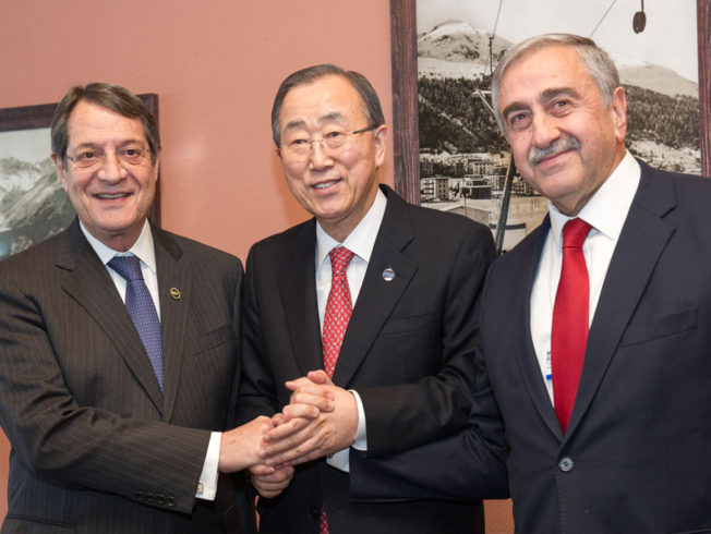 Nicos Anastasiades and Mustafa Akinci in Davos