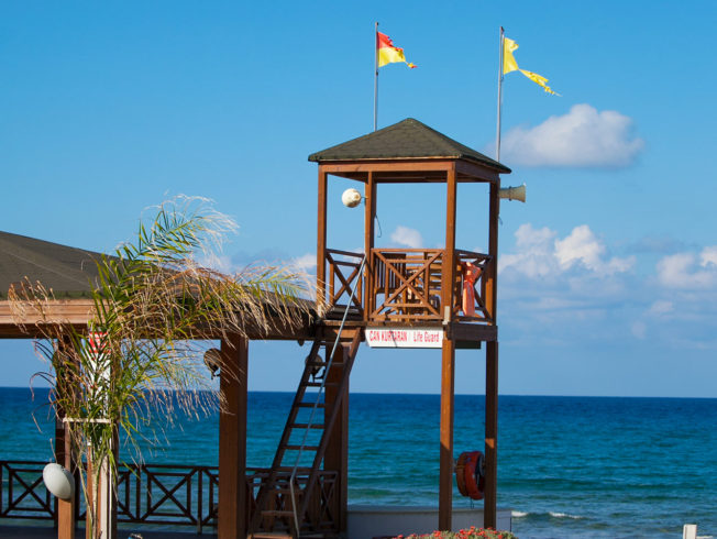 Life guard tower